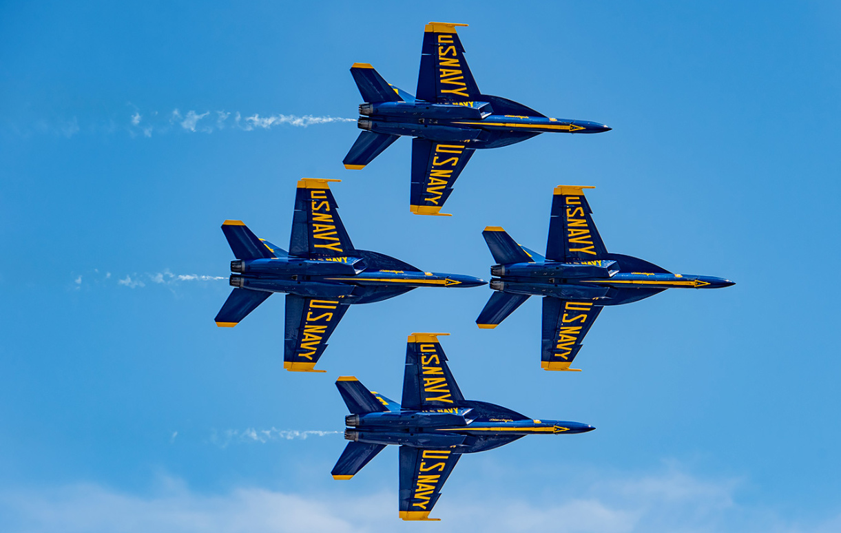 Get to Know the U.S. Navy Blue Angels - National Veterans Memorial and ...