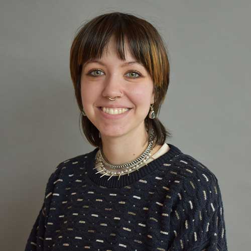 Addi Kalmbach Headshot